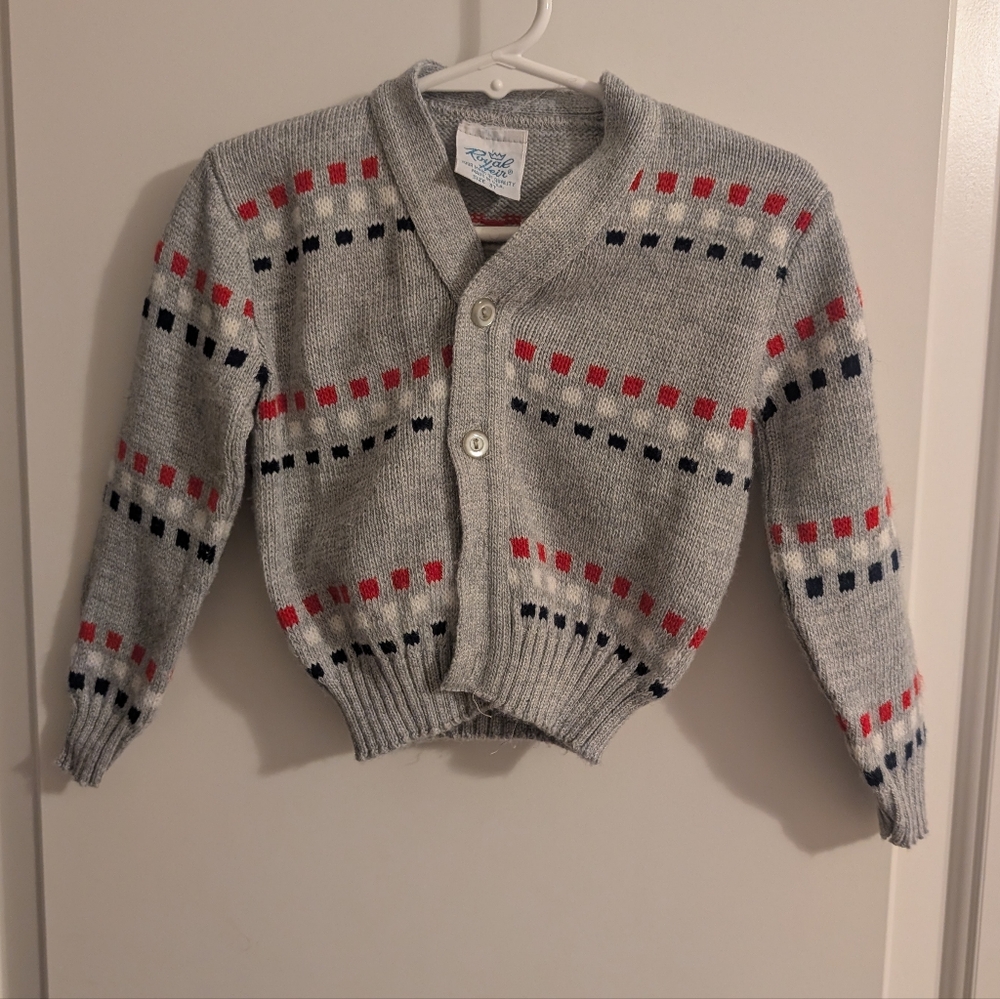 $ Vintage Gray Kids Sweater‎ with Red and Blue Accents